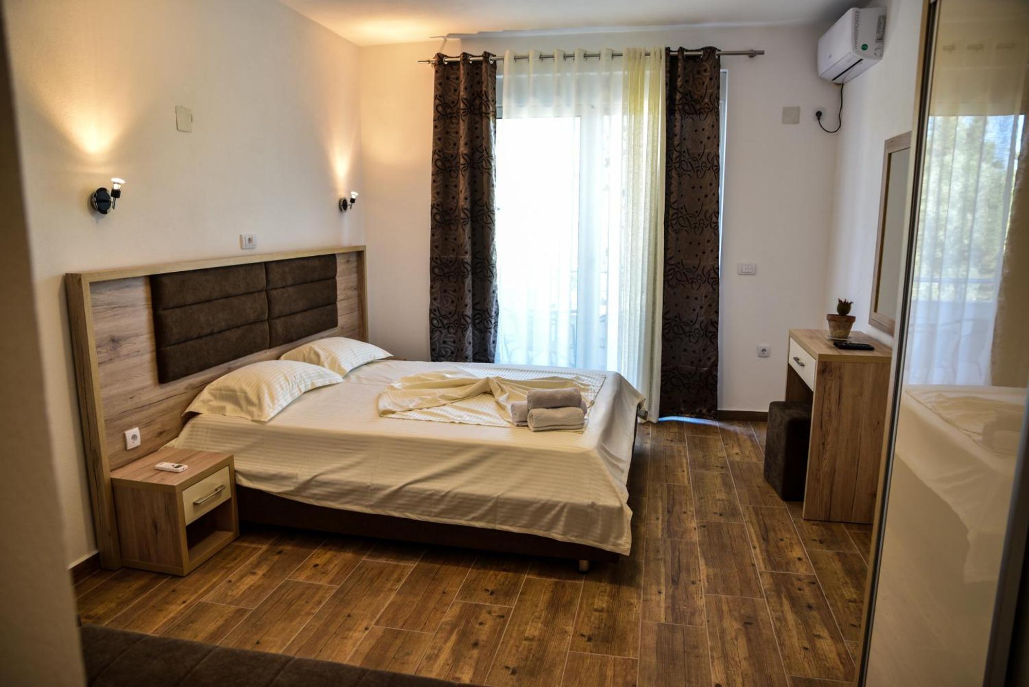 Casa Sinani Hotell Ulcinj Exteriör bild