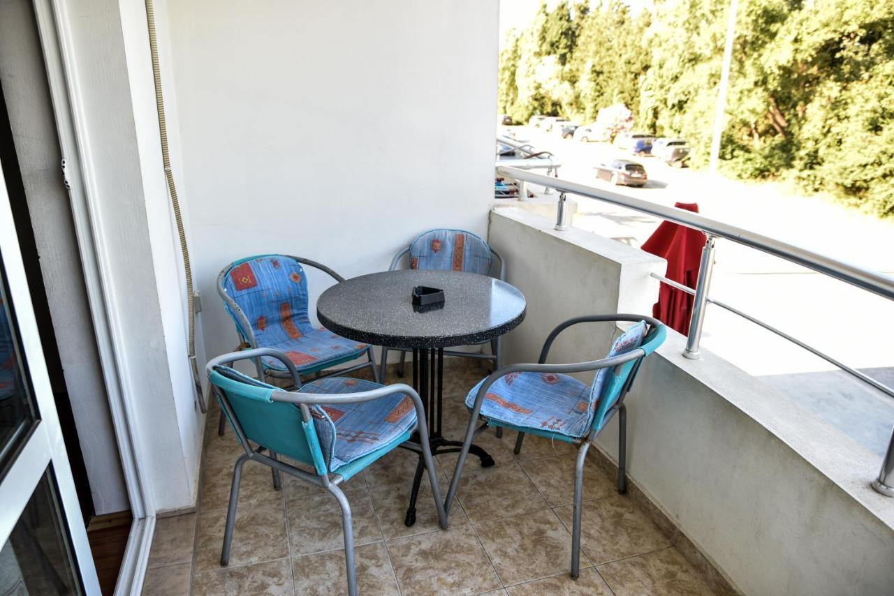 Casa Sinani Hotell Ulcinj Exteriör bild