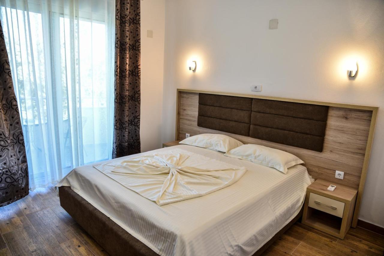 Casa Sinani Hotell Ulcinj Exteriör bild