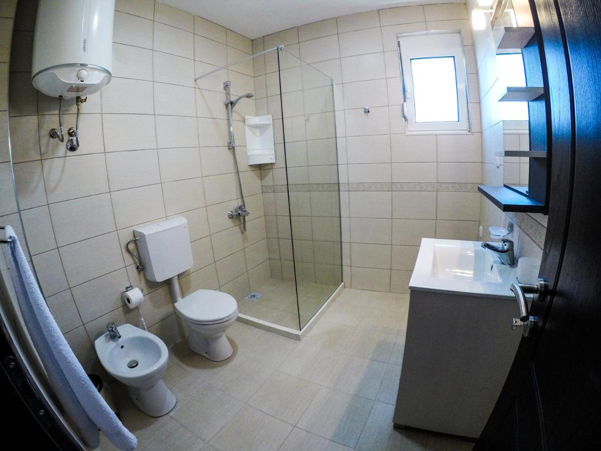 Casa Sinani Hotell Ulcinj Exteriör bild